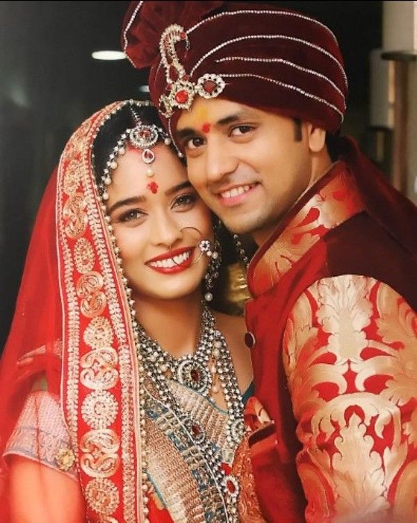 Shakti Arora and Neha Saxena wedding picture