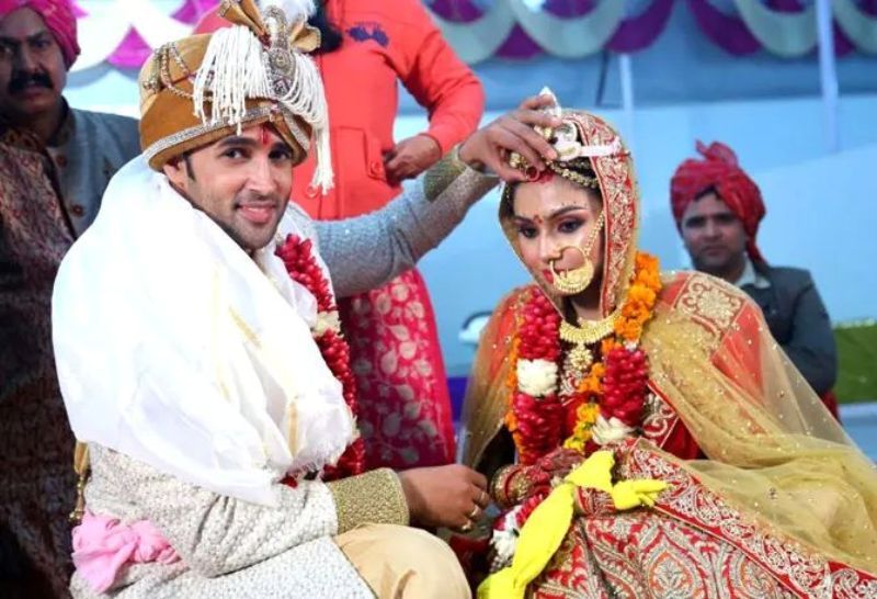 Wedding picture of Karan Sharma and Tiaara Kar