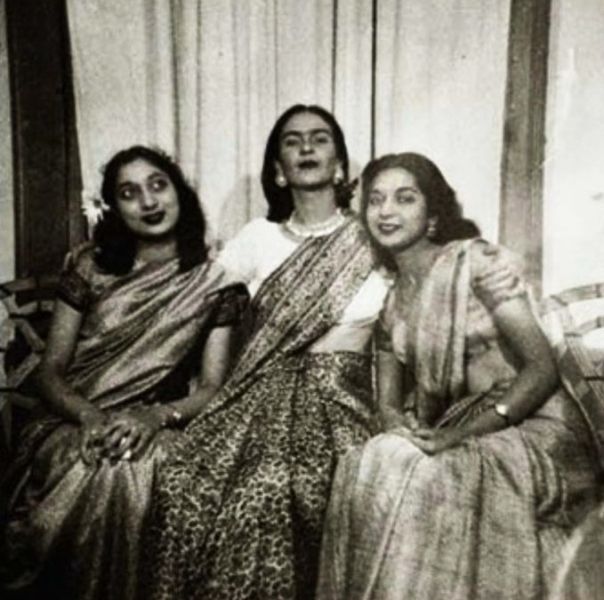 A photo of Farida Kahlo (centre), Nayantara Sahgal (right), and Nayantara's sister, Rita Dar (left)