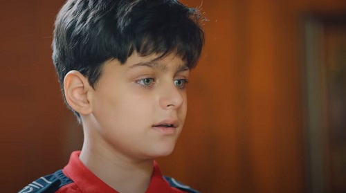 Ahmad Ibn Umar in the Hindi music video ‘Bas Ek Tera Main Hoke’ in 2021.