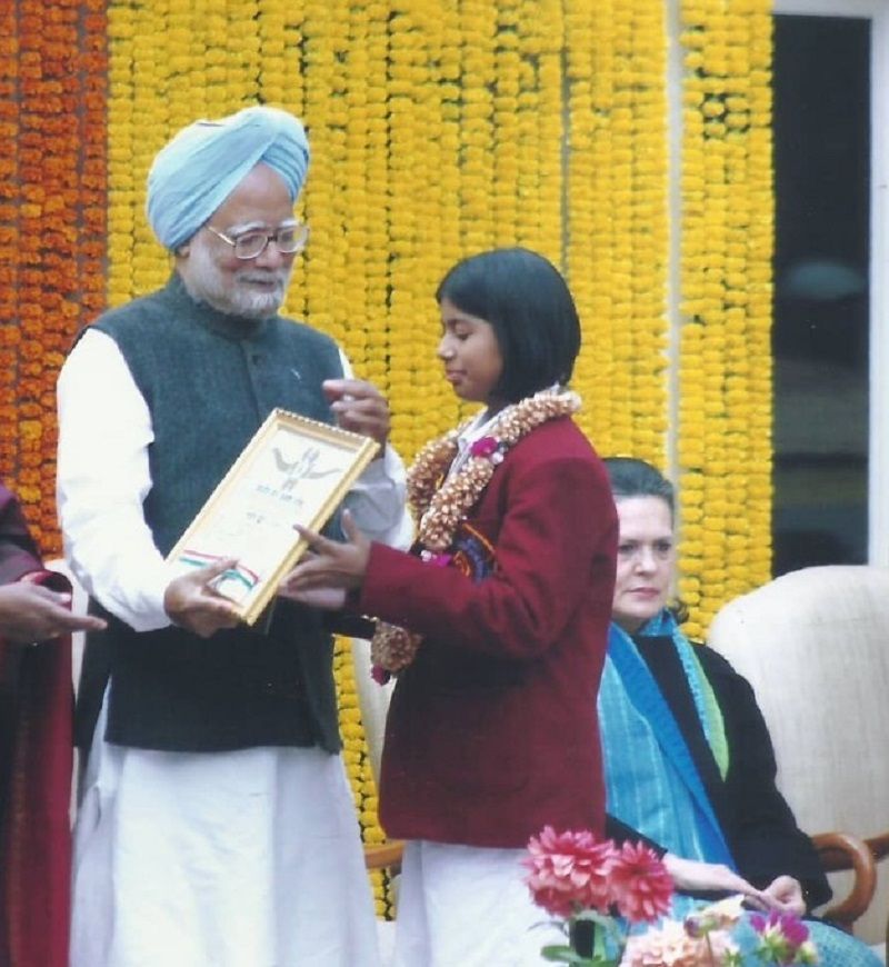 Antara Srivastava receiving National Bravery Award