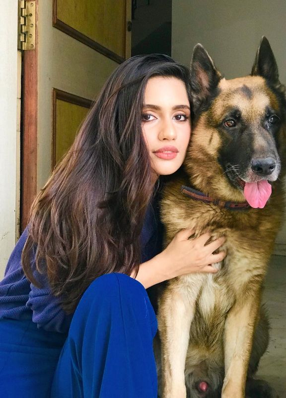 Anushka Luhar with her pet dog Gattu