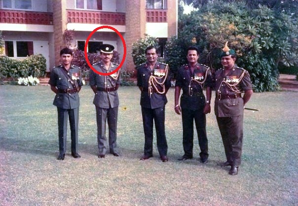 Gotabaya Rajapaksa with his fellow Sri Lankan Army officers