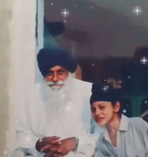 Gurdeep Singh's childhood photo with his grandfather