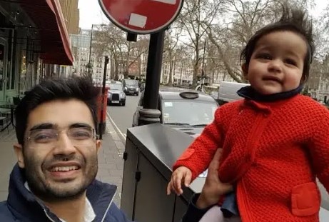 Jaiveer Shergill with his daughter