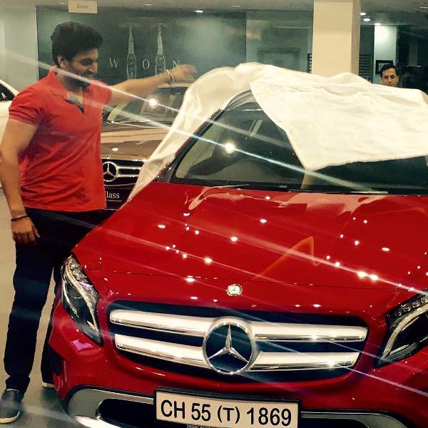 Lakshay while purchasing a Mercedez-Benz GLA car in 2016