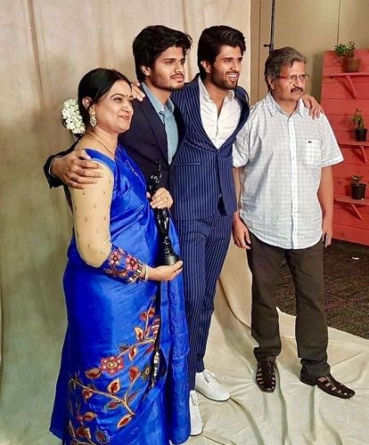 Madhavi Deverakonda with her family