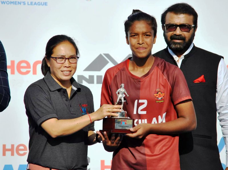 Manisha Kalyan receiving the All India Football Federation (AIFF) Women's Footballer of the Year award