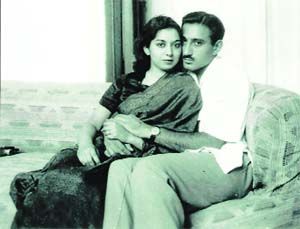 Photo of Nayantara Sahgal with Gautam Sahgal