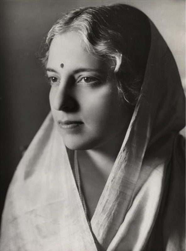 Picture of Nayantara Sahgal's mother, Vijay Lakshmi Pandit