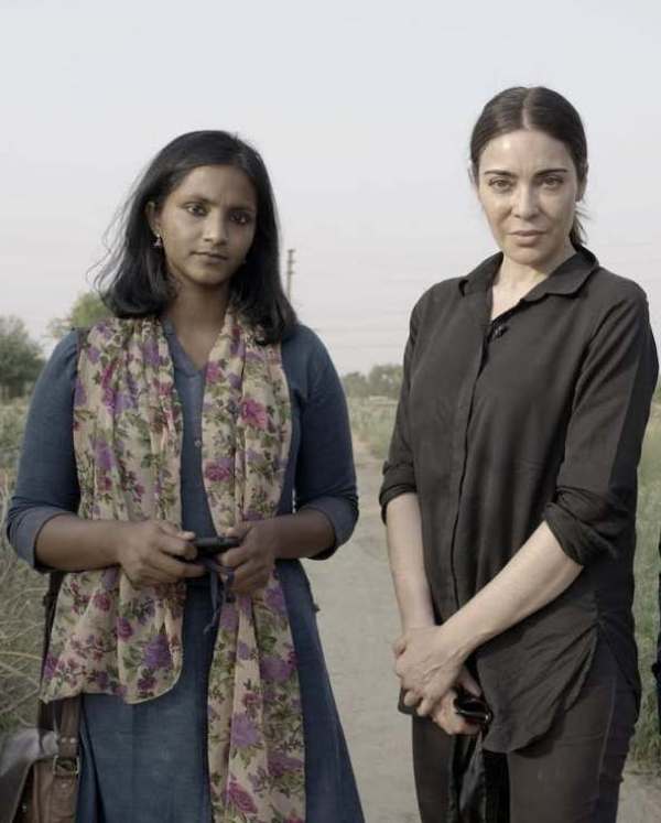 Picture of Ramita Navai (right) and Nidhi Suresh (left) from the making of 'India's Rape Scandal'