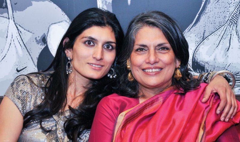 Picture of Sunita Kohli with her daughter, Kohelika Kohli