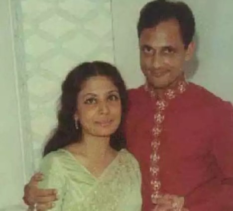 Saawan Kumar Tak with Meena Kumari