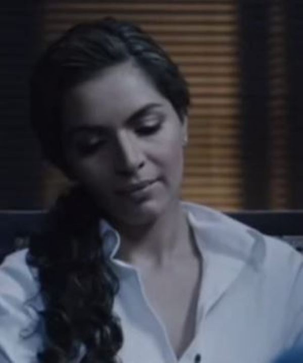 Shweta Kawaatra in the role of Dr Sania from the film Murder 2