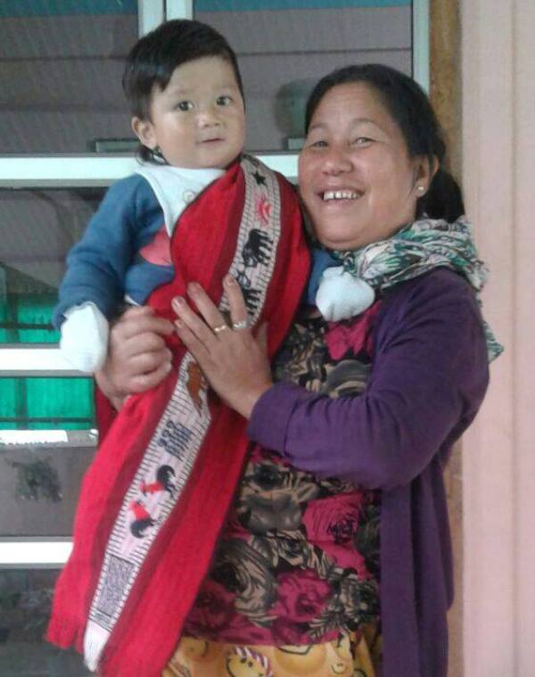 Temjin's mother with his nephew