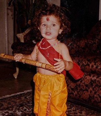 A childhood picture of Jhanak Shukla