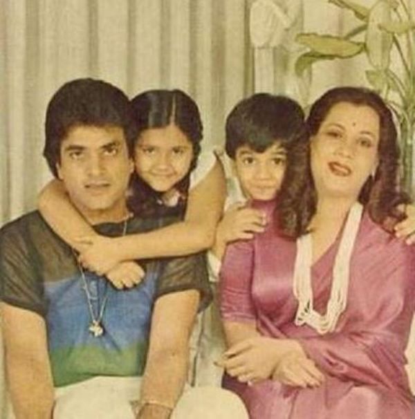 A childhood picture of Tusshar Kapoor (second from right) and Ekta Kapoor (second from left) with their parents