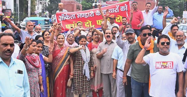A protest in Uttrakhand seeking death penalty for the culprits of Ankita Bhandari