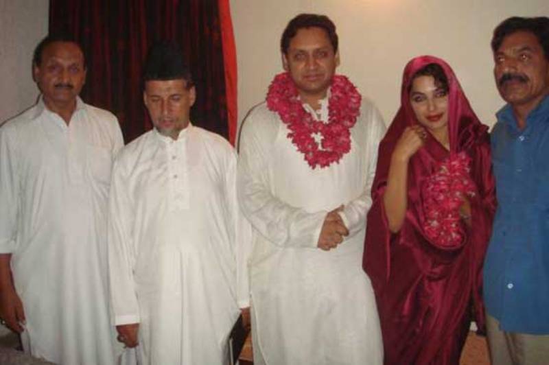 Alleged Marriage photos of Meera with Attiq-ur-Rehman