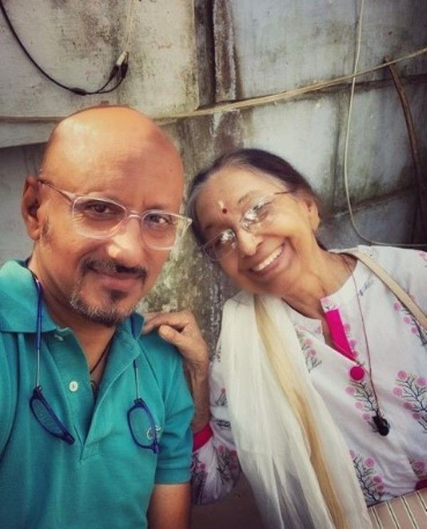 An image of Shantanu Moitra with his mother