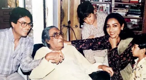 Anuradha Patel with her husband, grandfather, and sons