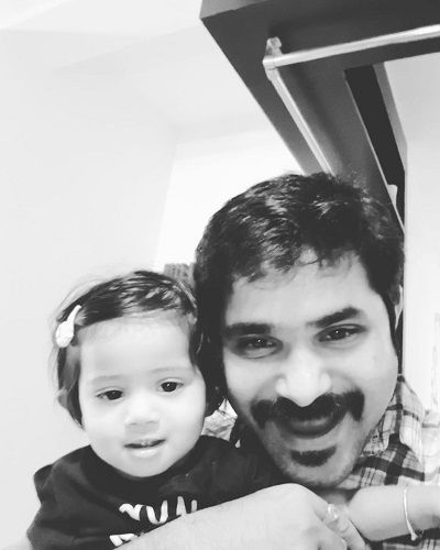 Chalaki Chanti with his daughter