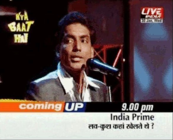 Deepu Srivastava performing standup comedy at LIVE India