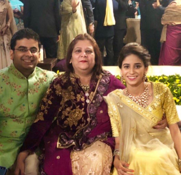Paridhi Adani with her mother and brother