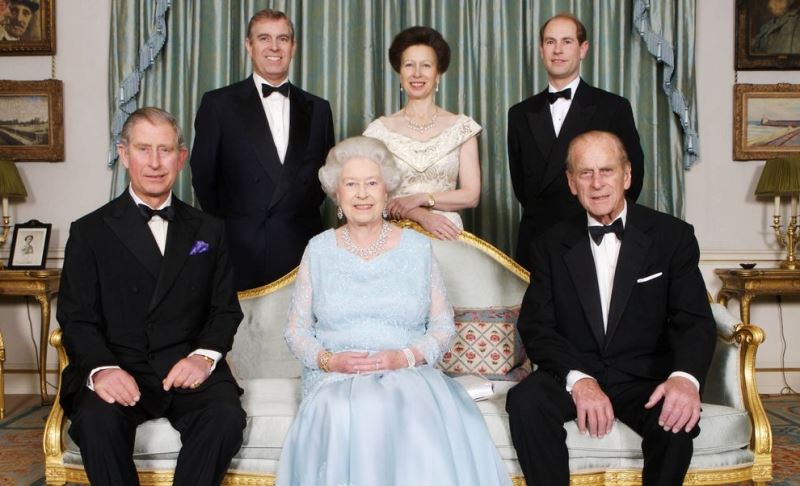 Queen Elizabeth ll with her husband and children. From left (sitting)- Prince Charles, Queen Elizabeth II, and Prince Philip. From left (standing)- Prince Andrew, Princess Anne, and Prince Edward