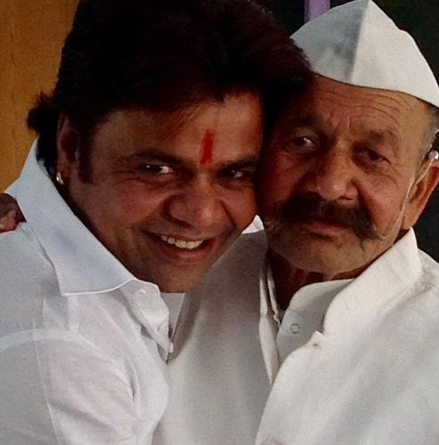 Rajpal Yadav with his father