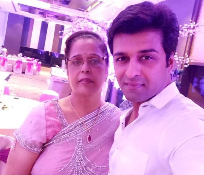 Sachin Shroff with his mother