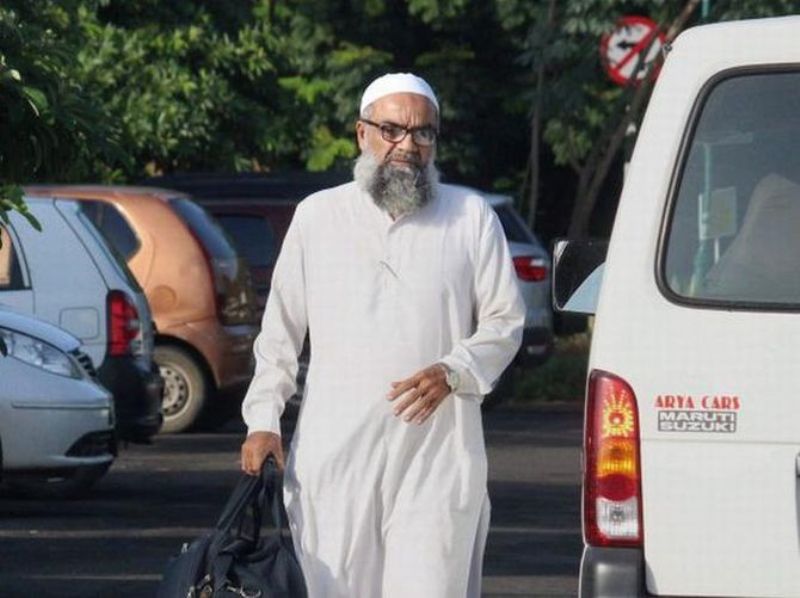Suleman Memon - Image captured when he was on his way to meet Yakub in Nagpur Central Jail