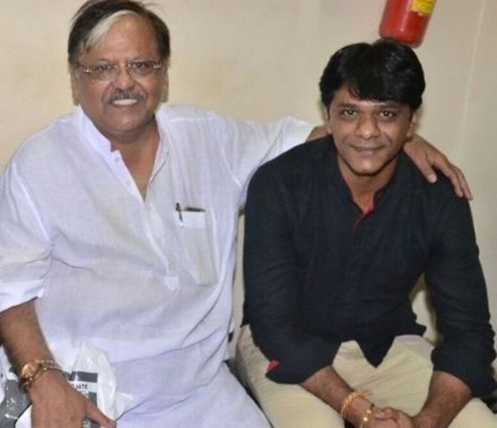 Tanmay Vekaria and his father, Arvind Vekaria