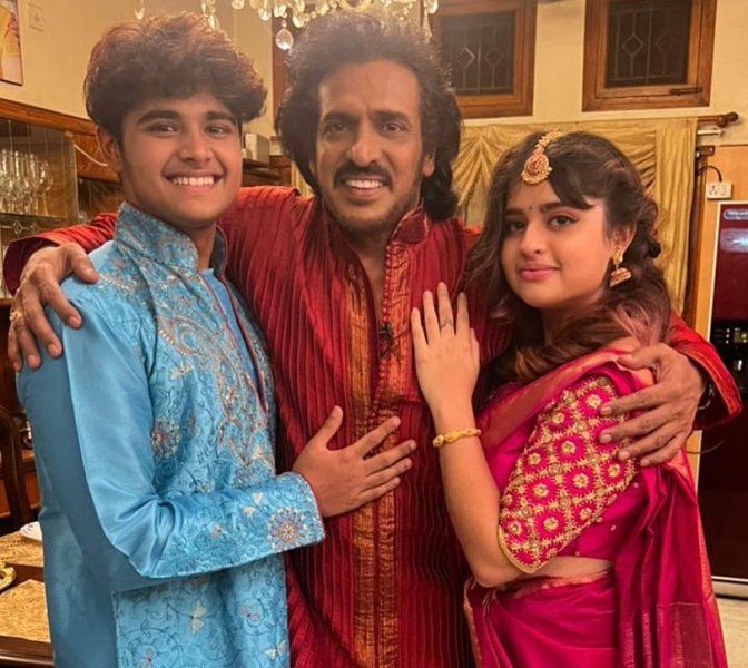 Upendra with his children, Aayush and Aishwarya