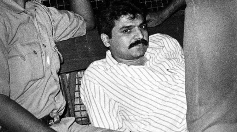 Yakub Memon when he was taken back to jail in a police vehicle after he was allowed to visit his Mahim residence in Mumbai - picture captured on 16 September 1993