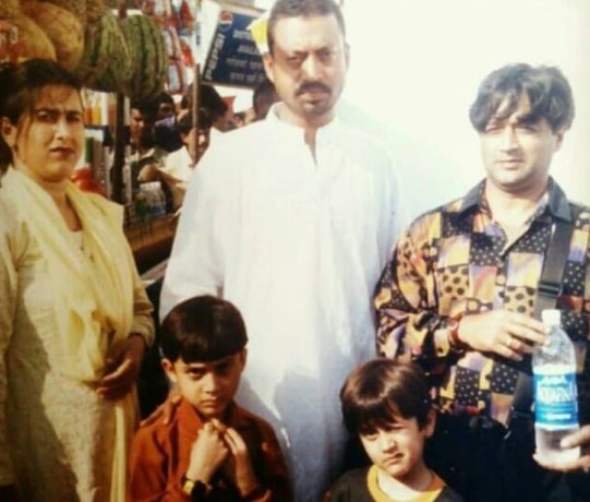 A childhood picture of Zayn Ibad Khan (in red shirt) with his parents and later Bollywood actor Irrfaan Khan