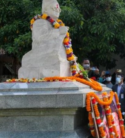 A statute of Madan Bhandari in Nepal