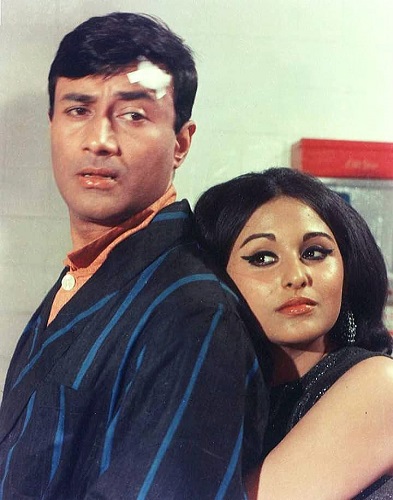 Anju Mahendru in ‘Jewel Thief’ (1967)