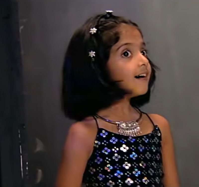Khushi Dubey in the television show 'Kaisa Ye Pyar Hai'