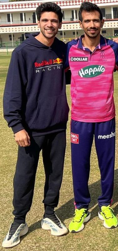 Ocean Sharma with cricketer Yuzvendra Chahal