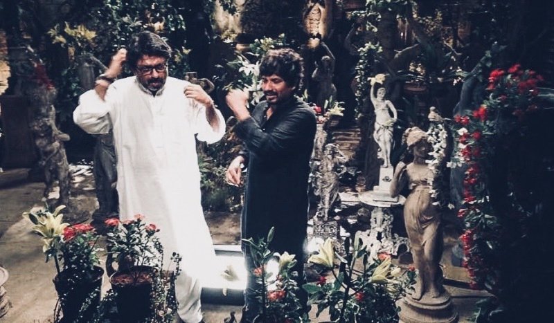 Ravi Varman (right) with Sanjay Leela Bhansali during the shoot of Ramleela