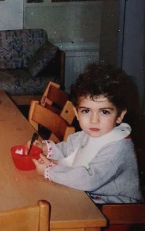 Romina Pourmokhtari in childhood