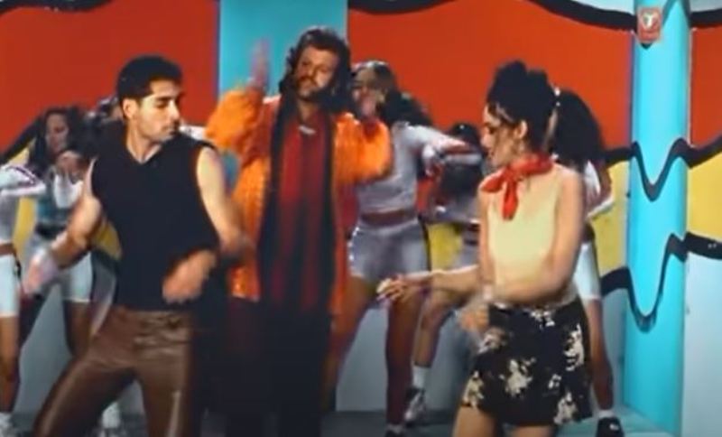 Tarun Arora in a still from the music video of the song 'Dil Chori Sada Ho Gaya' (2004) by singer Hans Raj Hans