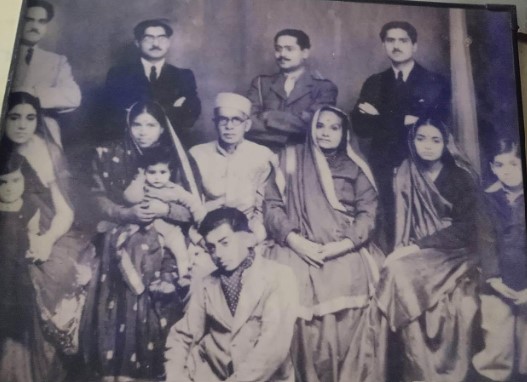 A family picture of Sumitranandan Pant