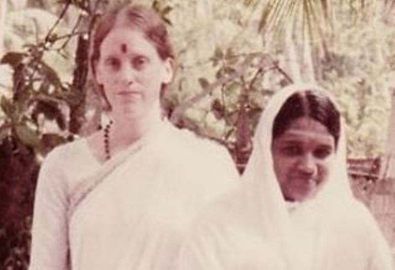 A picture of Amma with Gail Tredwell from the year 1980