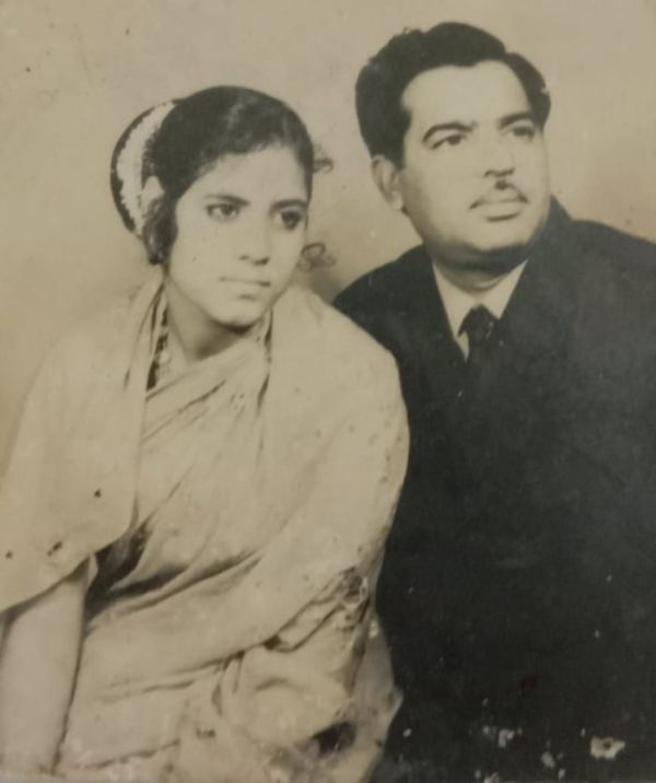 Aryan Vaid's parents