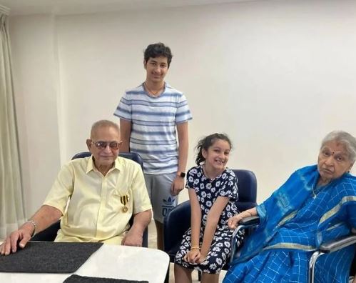 Gautam Ghattamaneni with his paternal grandparents