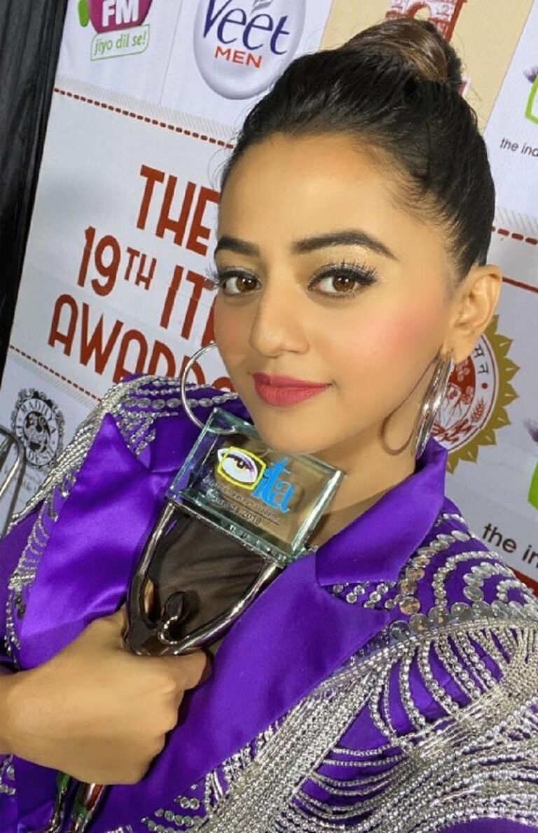 Helly Shah Wiki, Height, Age, Boyfriend, Family, Biography & More - WikiBio