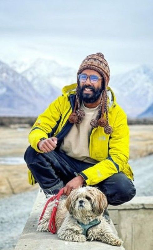 Jatt Prabhjot and his pet dog, Coco; picture from Prabhjot's Ladakh trip