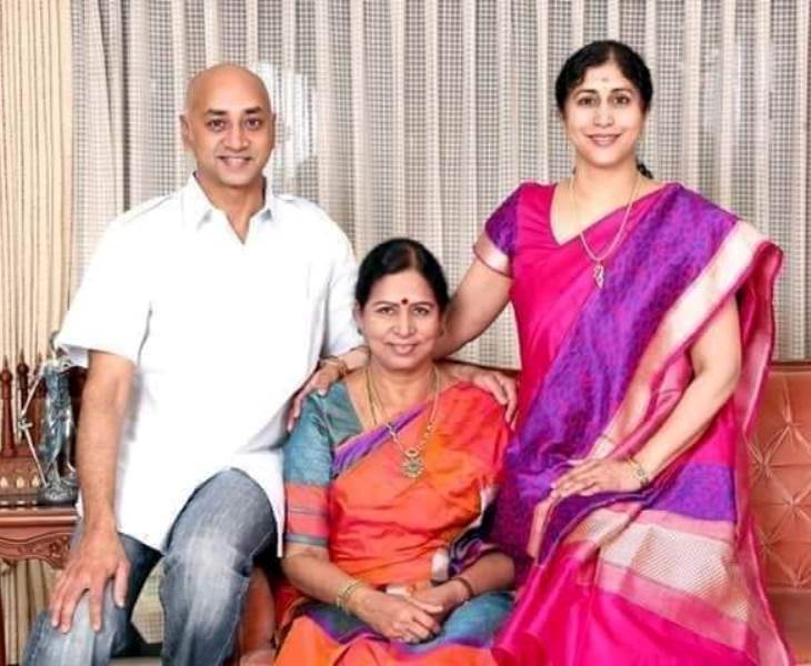 Jayadev Galla with his mother and sister